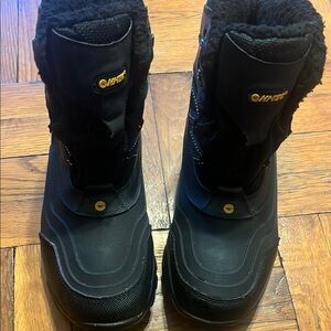 Hi-Tec Black Winter Boots